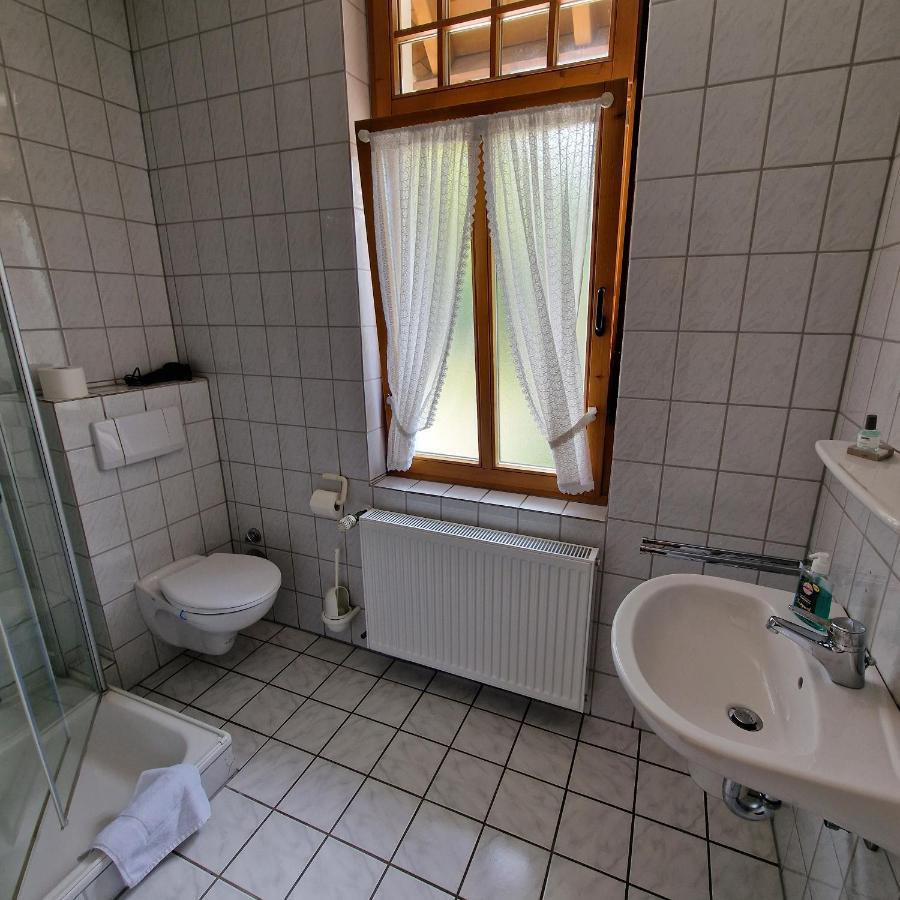 Gasthaus Pension Doerenkrug - Restaurant Augustdorf 외부 사진