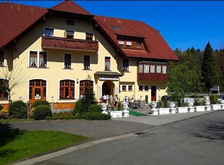 Gasthaus Pension Doerenkrug - Restaurant Augustdorf 외부 사진