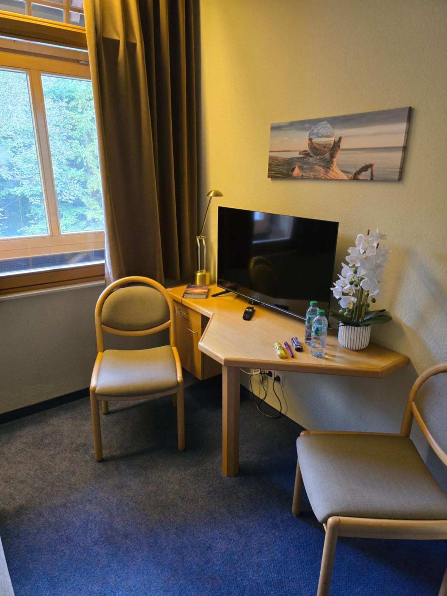 Gasthaus Pension Doerenkrug - Restaurant Augustdorf 외부 사진